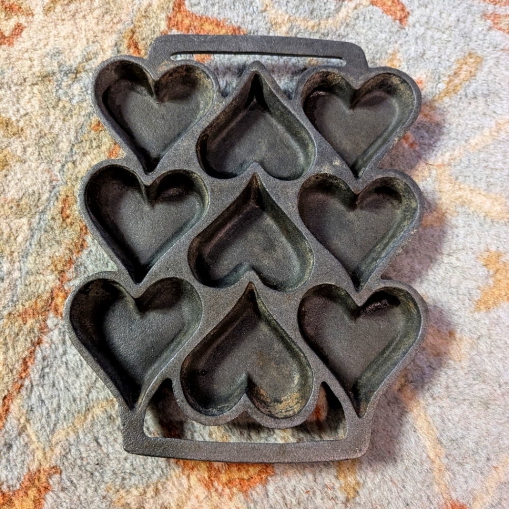 Heart-Shaped Cast Iron Pan